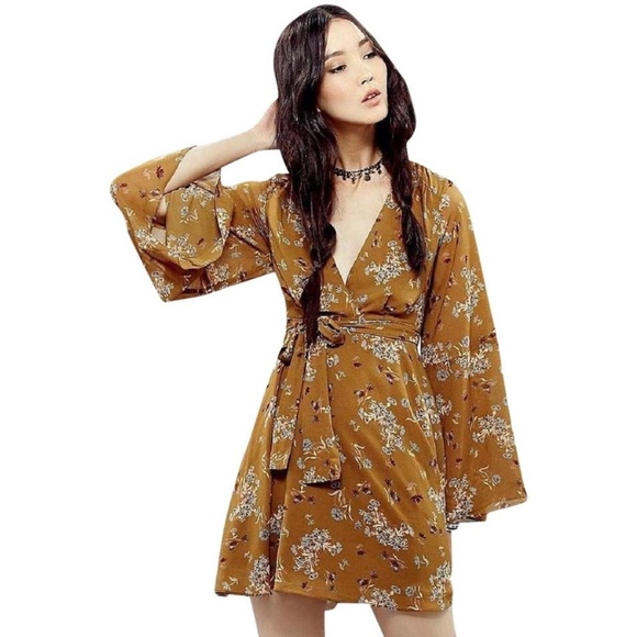 Free People Dresses & Skirts - NWT Free People Lilou Floral Wrap Dress - Toffee